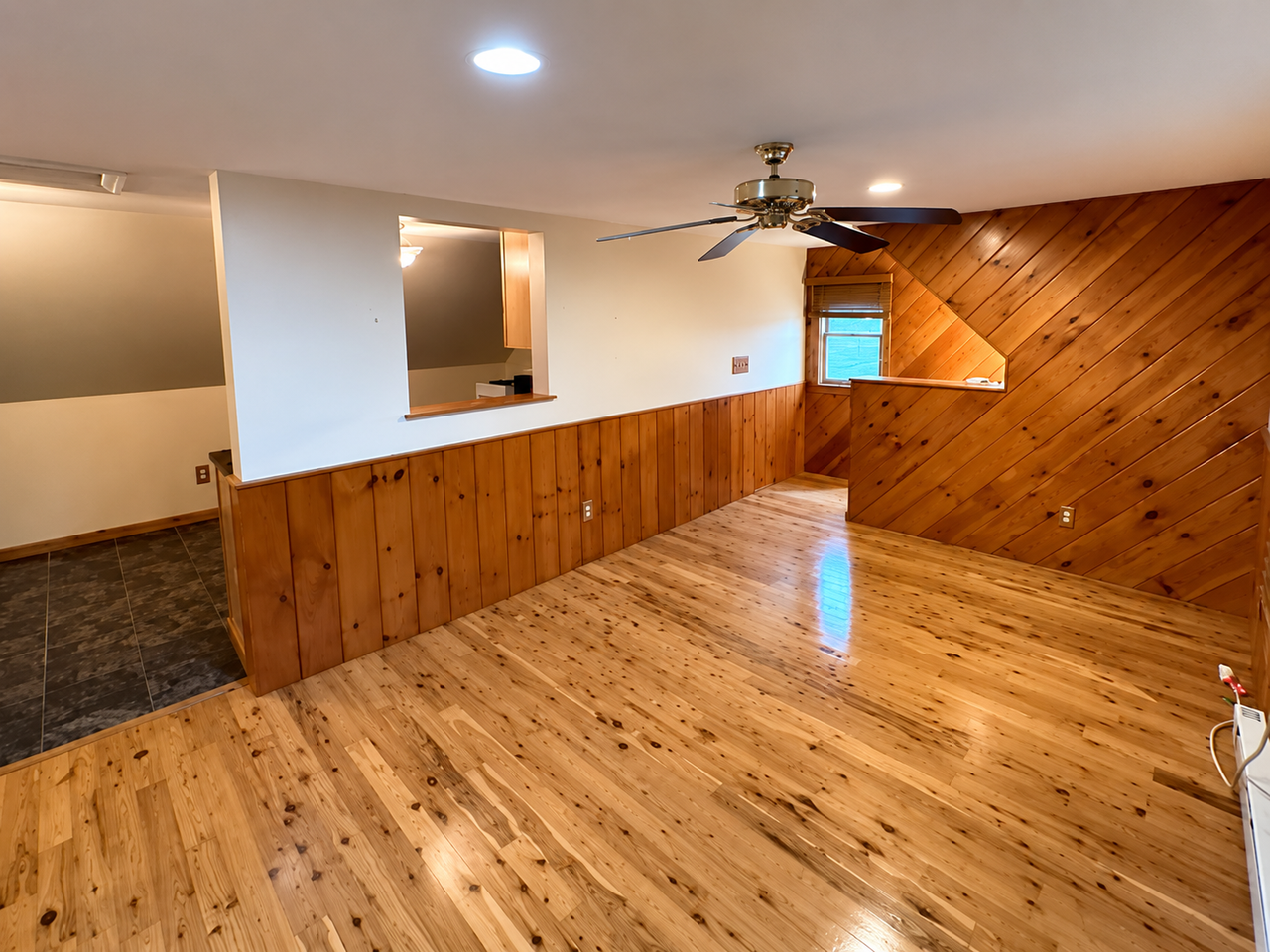 9 Weir Ave #3 - Photo 5 of 9