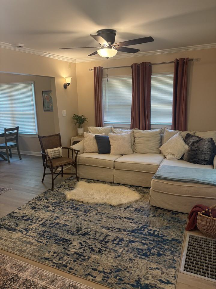 2614 Berkley Dr #1 - Photo 3 of 14