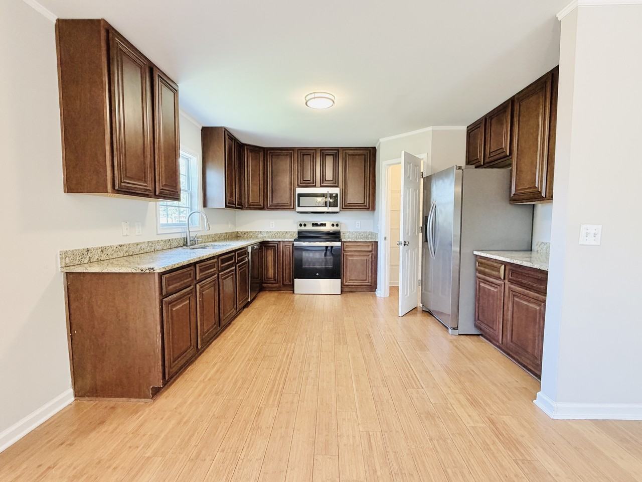 312 Ashmore Ln #1 - Photo 7 of 26