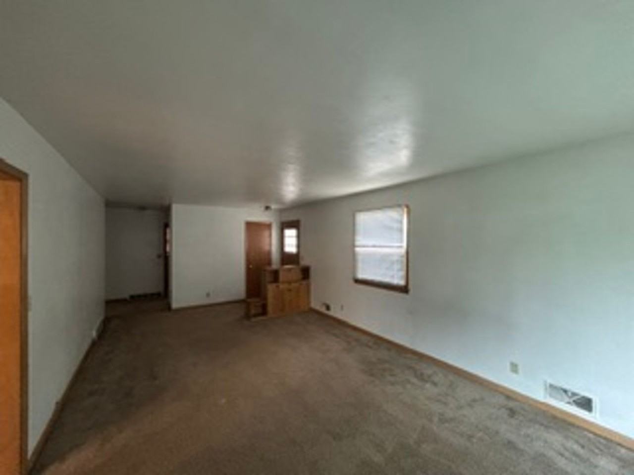 22 S Randall Ave - Photo 6 of 16