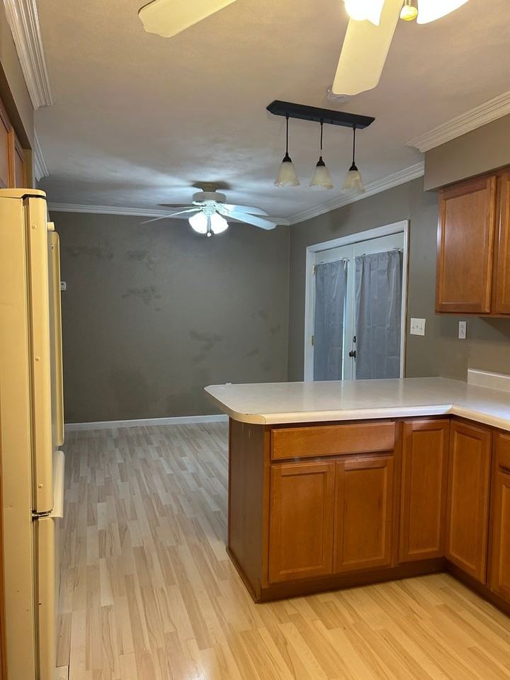 10 Tanbark Dr - Photo 2 of 12