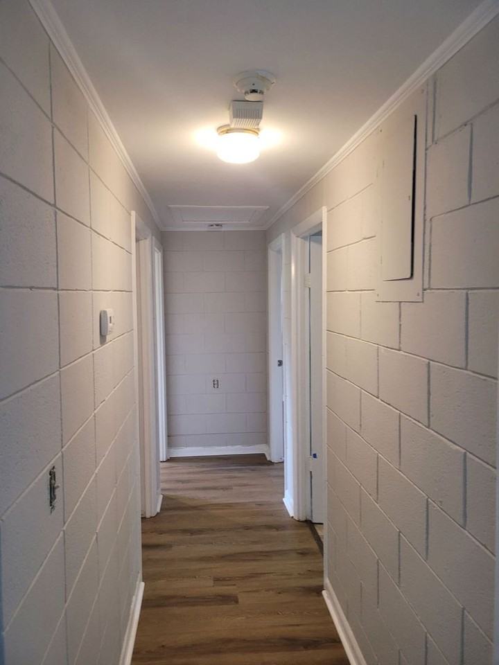 6228 Watkins Rd - Photo 6 of 18