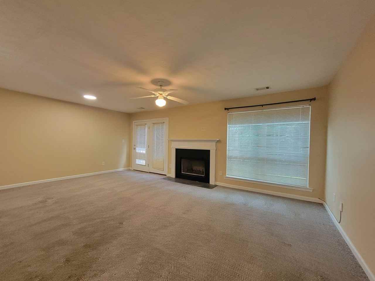 3672 Harvest Dr - Photo 3 of 14