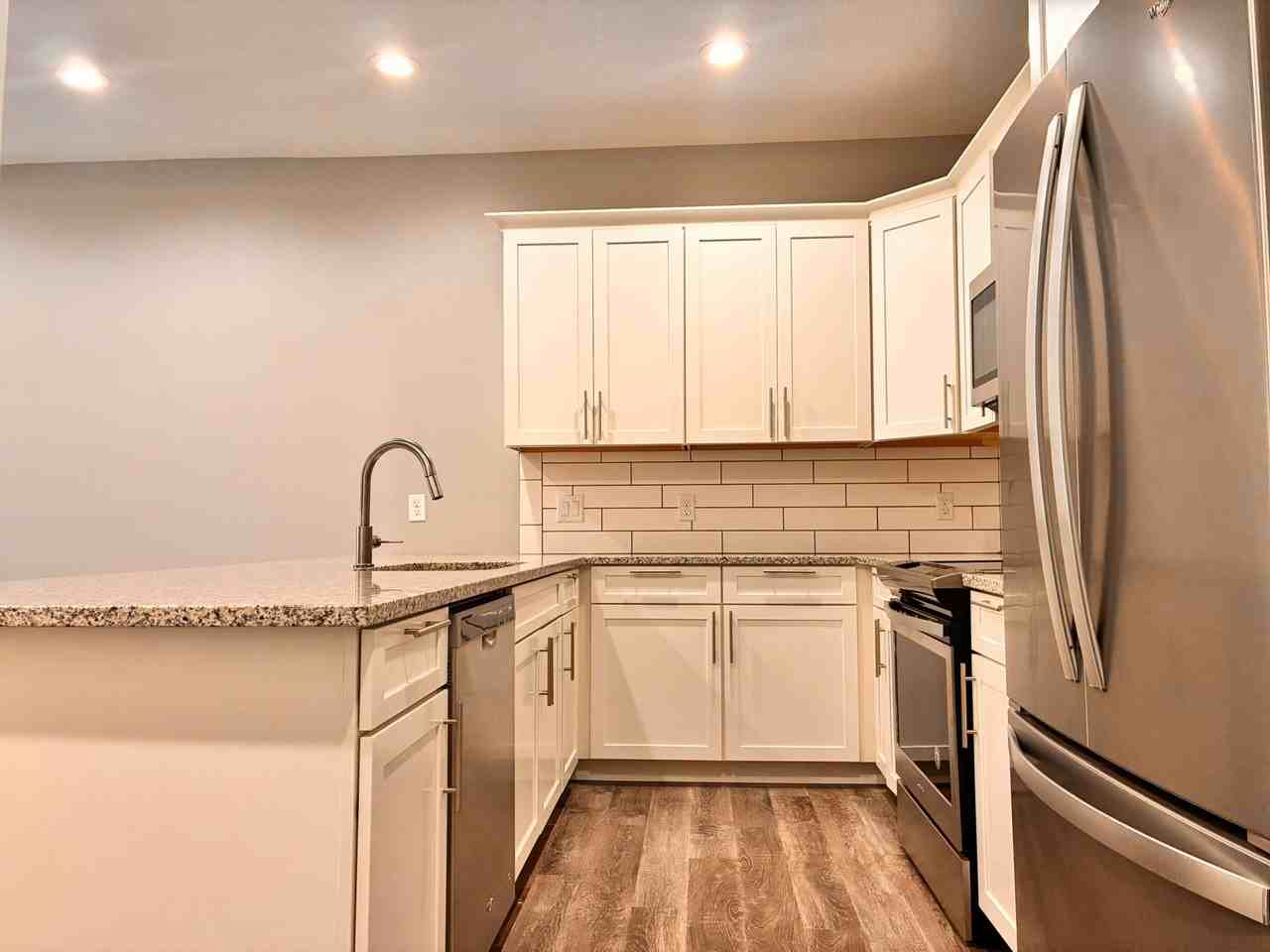 2308 Se Chayse Ln - Photo 3 of 40