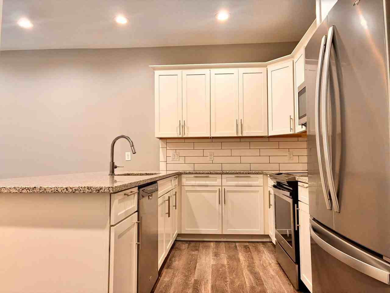 2308 Se Chayse Ln - Photo 4 of 40