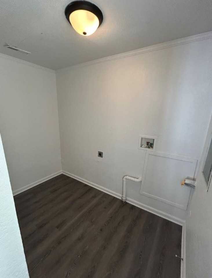 20 Leonard Dr - Photo 6 of 12