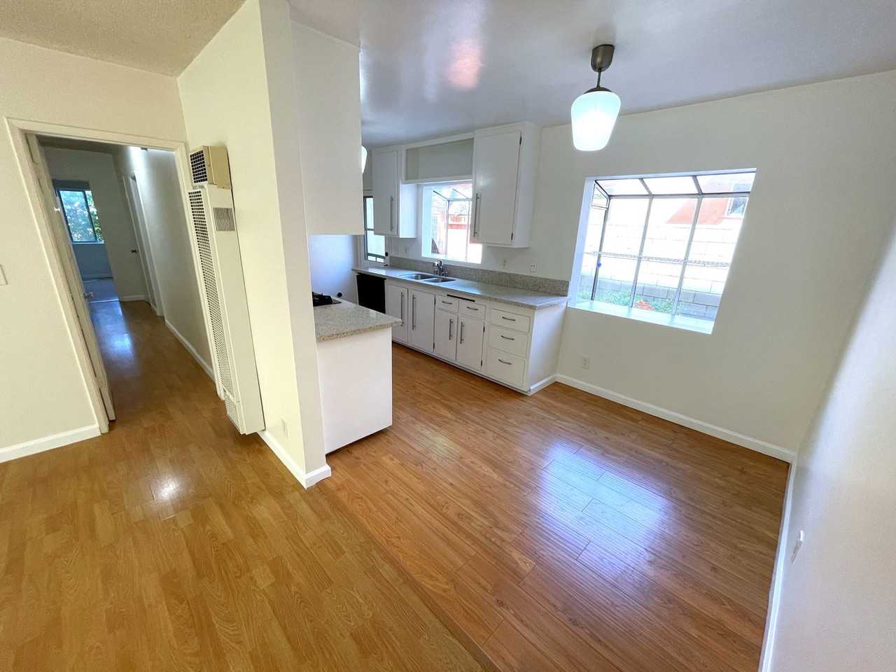 3607 Schaefer St - Photo 7 of 23