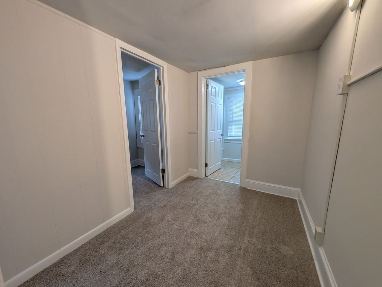 417 Lincoln Ave - Photo 7 of 13