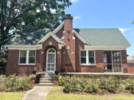 featured image of 1103A Parkside Dr