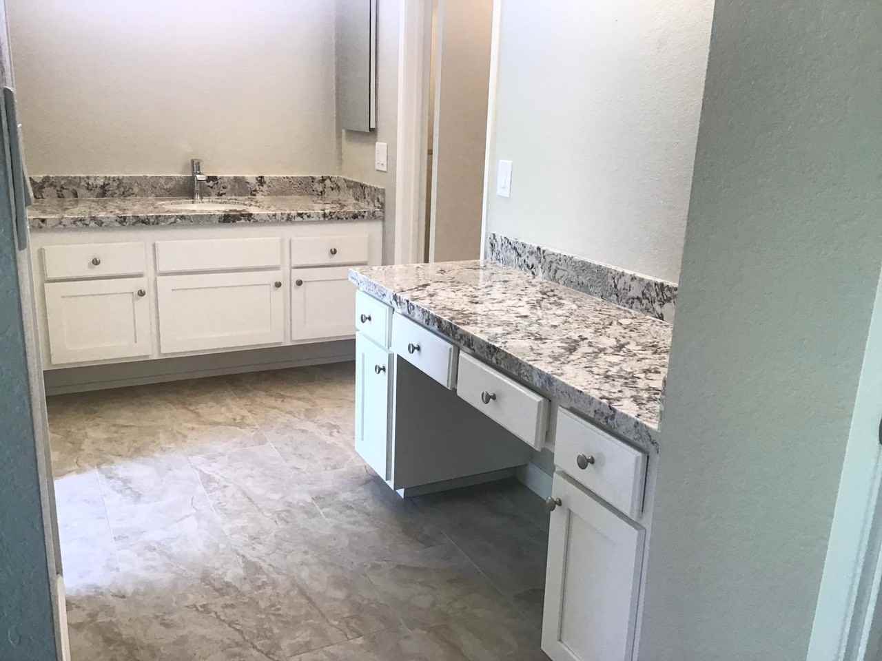 5705 Mulberry Ridge Dr - Photo 3 of 8