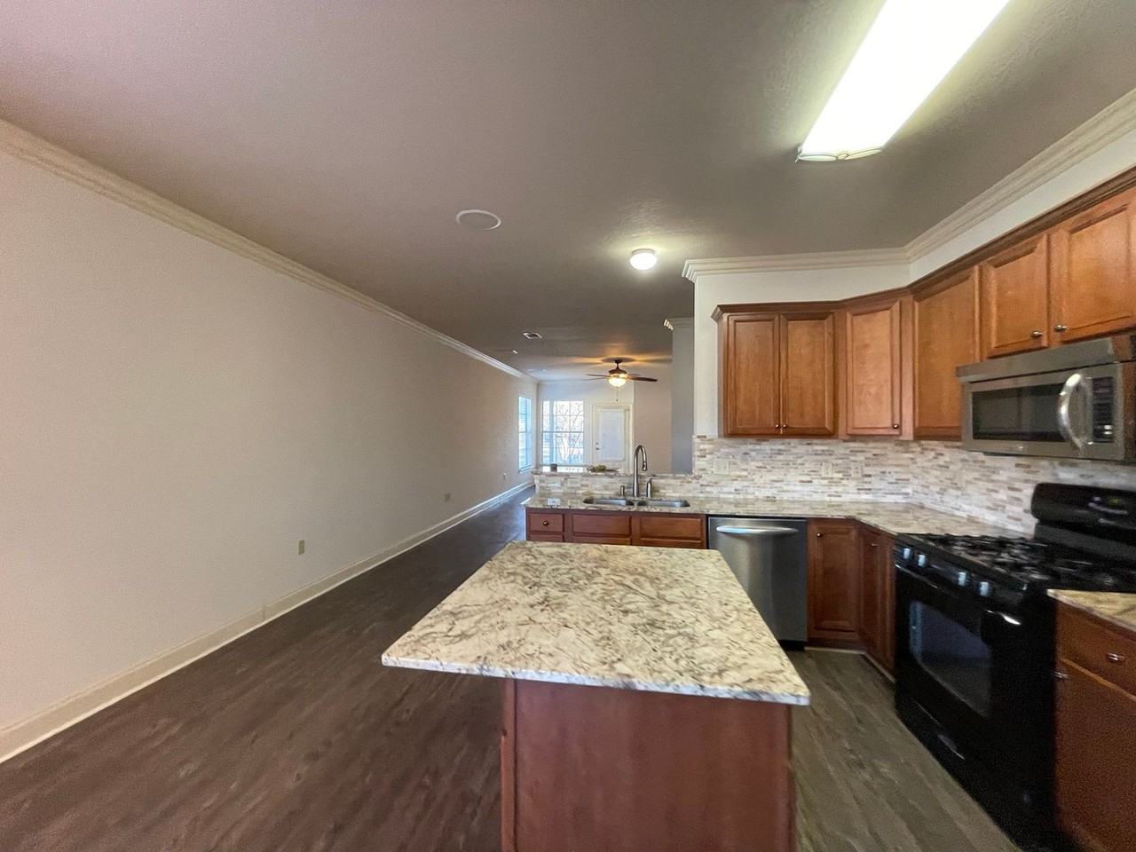 9124 Old Hammond Hwy #45 - Photo 5 of 10
