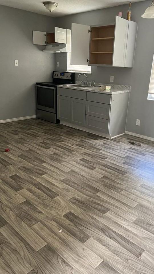 3662 Hemlock Ln - Photo 5 of 6