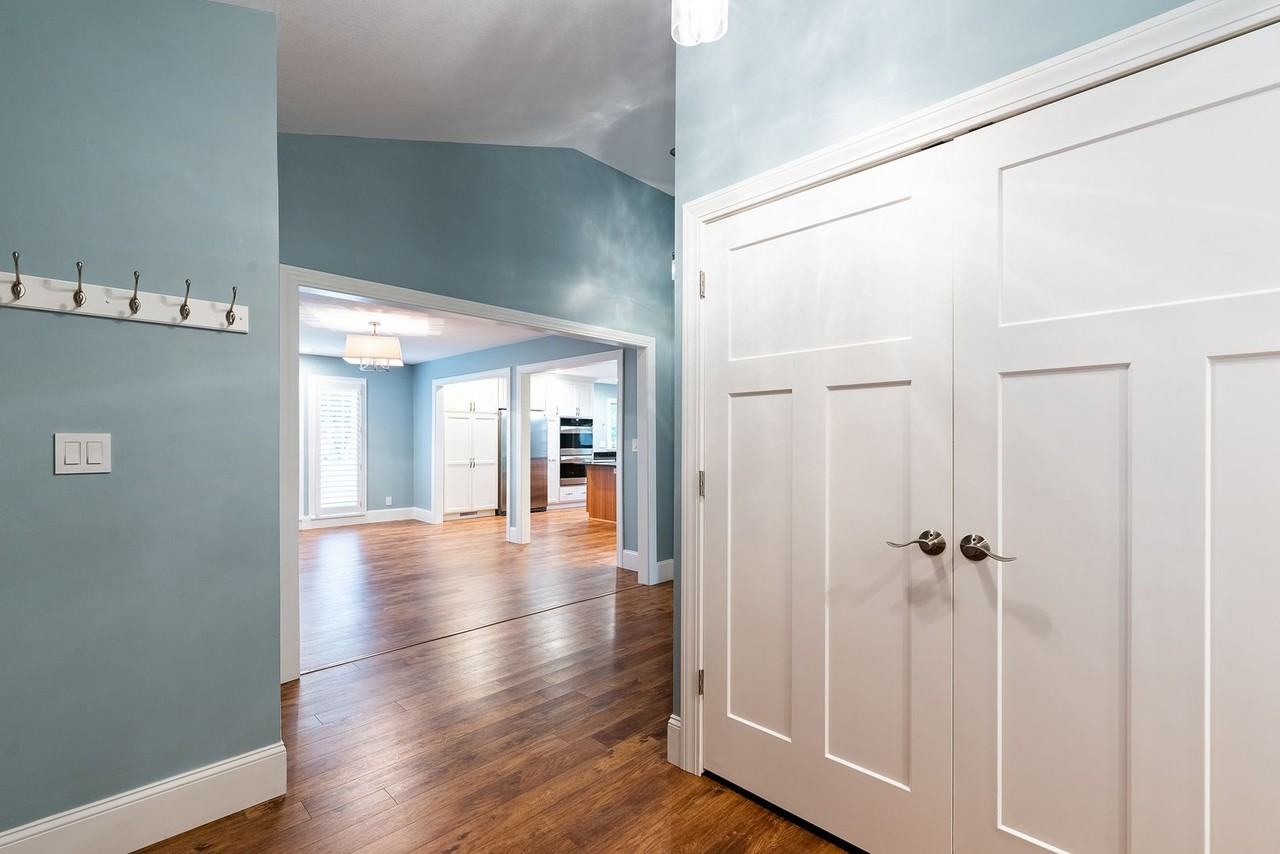 9155 W 92nd Ter - Photo 6 of 45