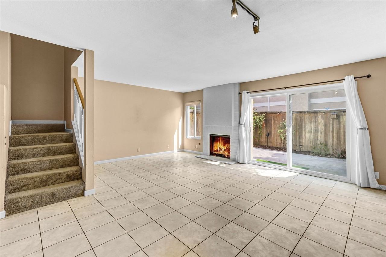 3575 Caminito Carmel Lndg - Photo 7 of 38