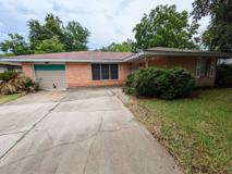 436 Gardenia Ave - Photo 1 of 1