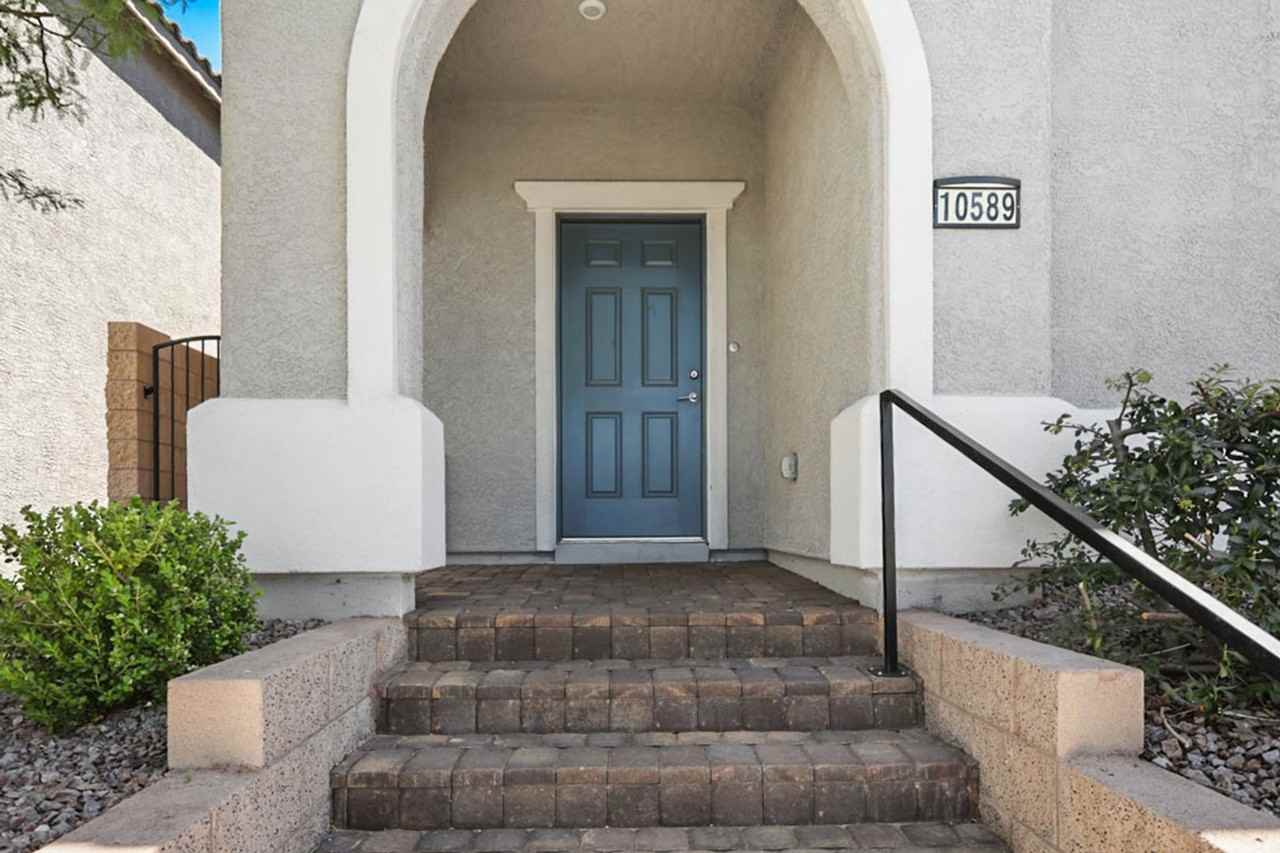 10589 Sariah Skye Ave - Photo 7 of 48