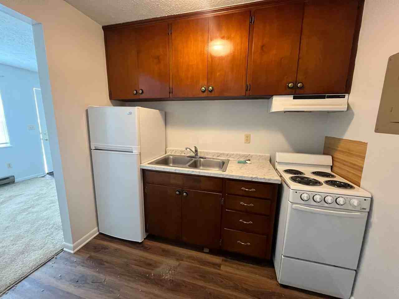 181 Rockingham Dr Apt N - Photo 4 of 6