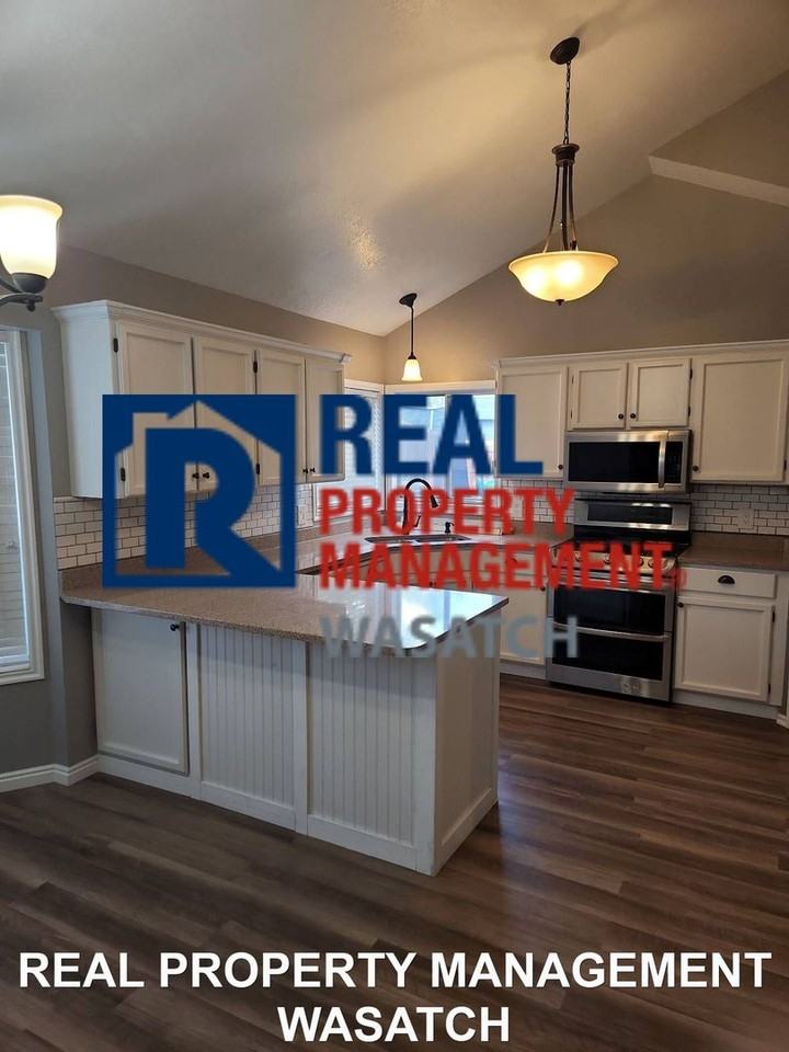 6122 S Eagle Nest Dr - Photo 5 of 18