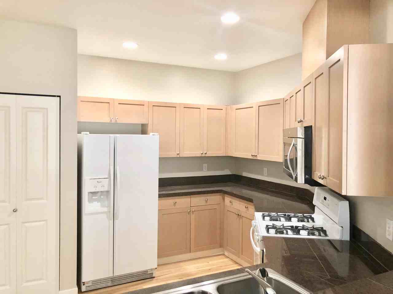23120 Ne 8th Pl - Photo 3 of 22
