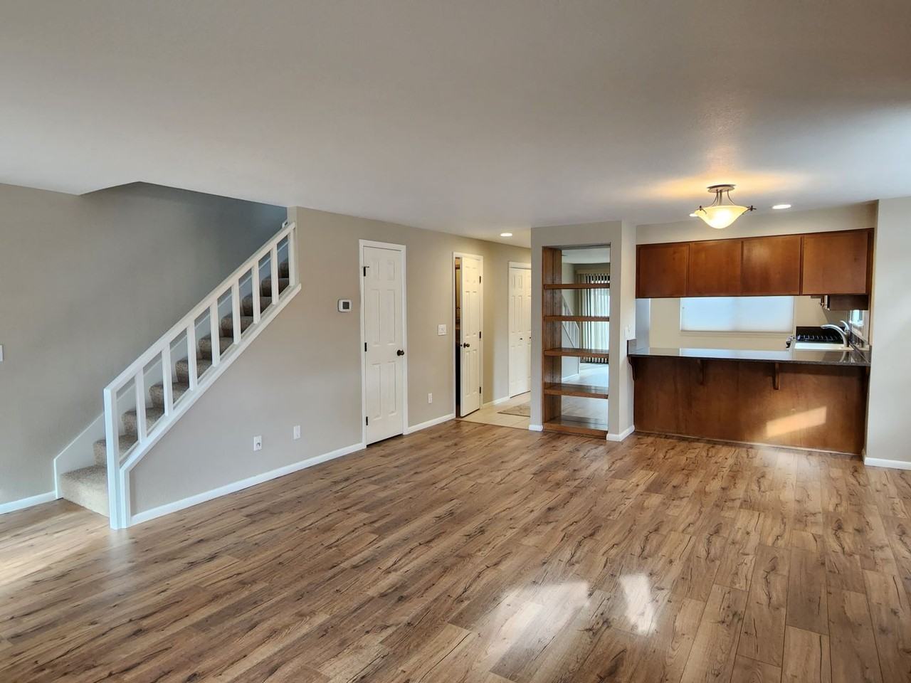 1940 S Teal Ln - Photo 6 of 17