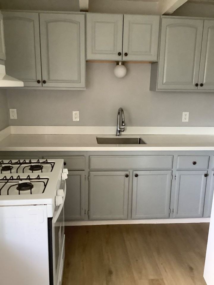 254 S 3rd St - Photo 2 of 11