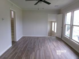 1804 Nw Columbia Ave - Photo 1 of 1