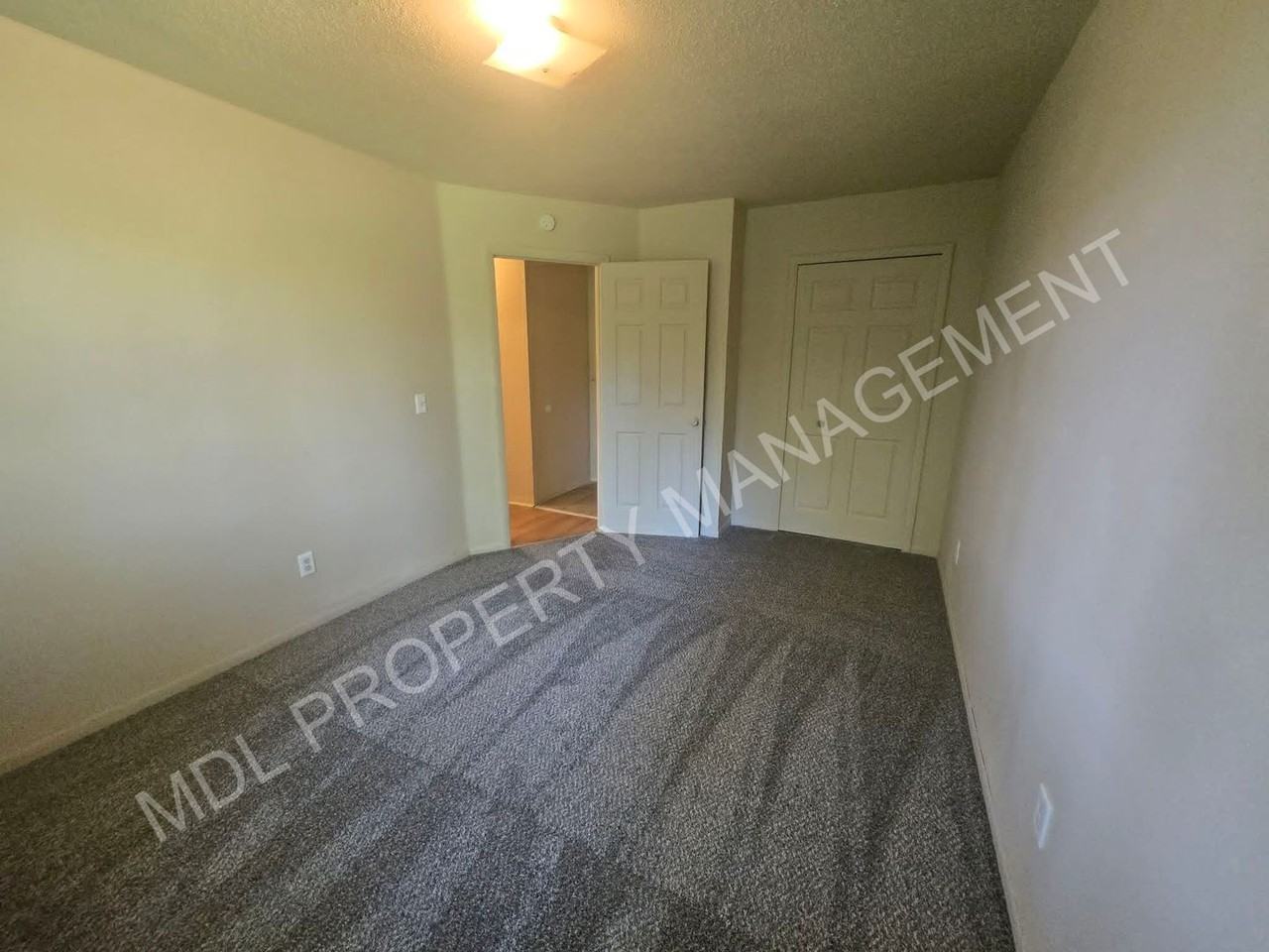 5700 Lessandro St - Photo 4 of 11