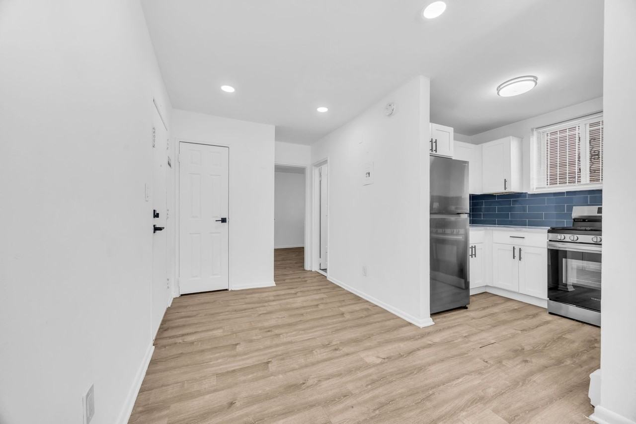 115 Orchard Street - Photo 4 of 9
