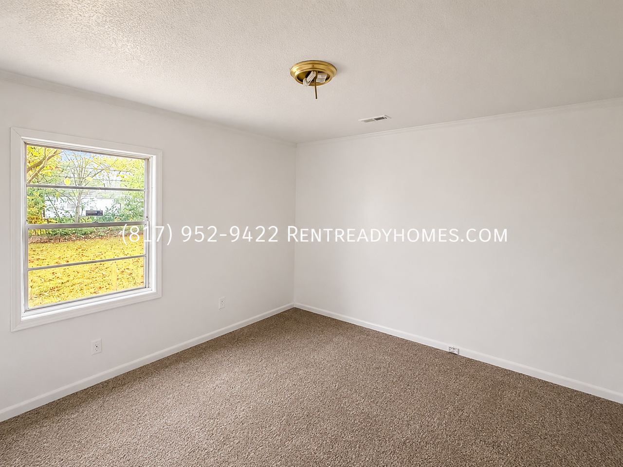 1381 Creel Ct - Photo 4 of 13