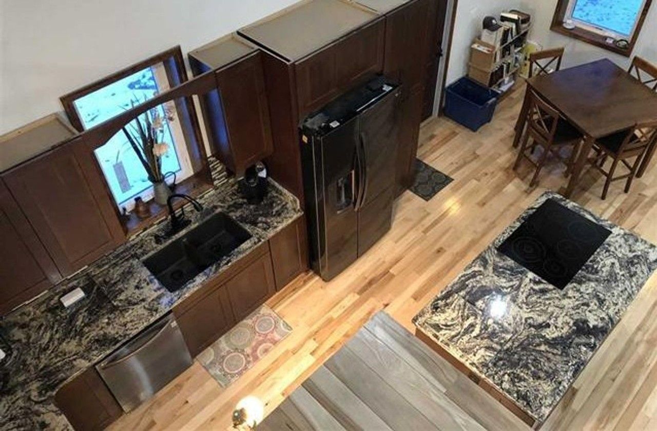 790 Birch Knoll Rd - Photo 4 of 21