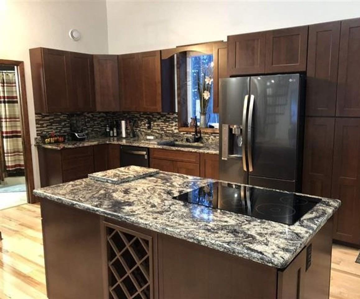 790 Birch Knoll Rd - Photo 6 of 21