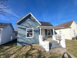 featured image of 209 W College St