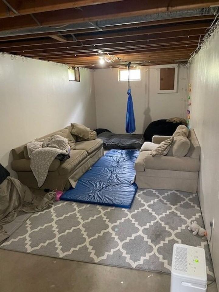 713 Sw 4th St - Photo 6 of 9