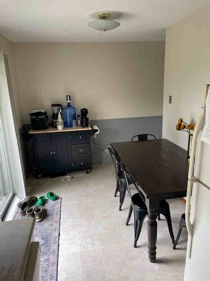713 Sw 4th St - Photo 7 of 9