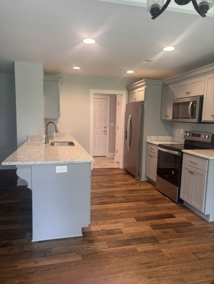 Lala Ln - Photo 2 of 19