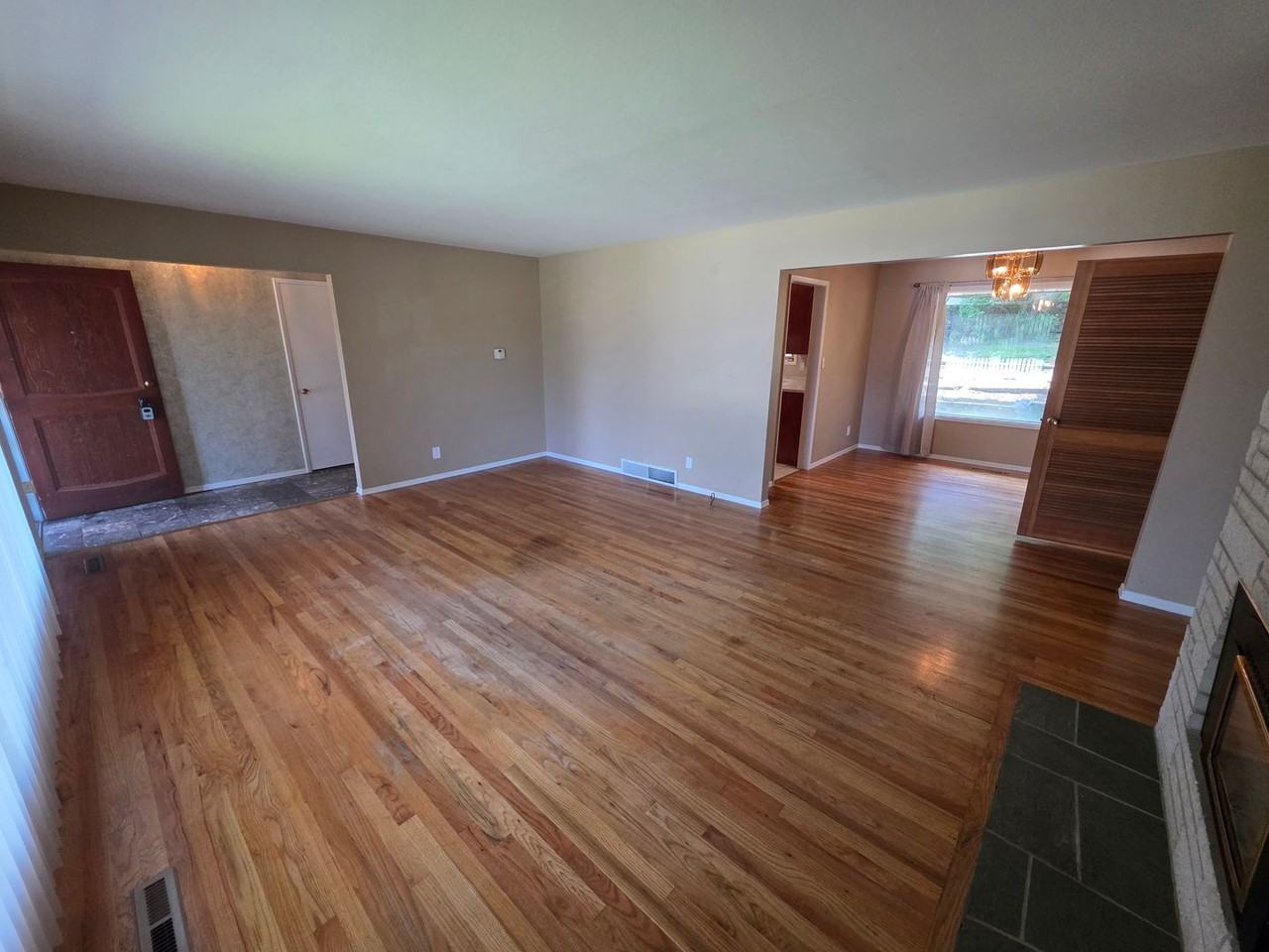 3718 E 15th Ave - Photo 3 of 26