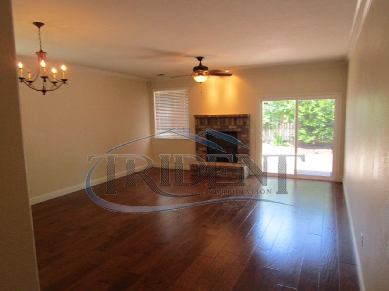 760 Heron Landing Way - Photo 4 of 24