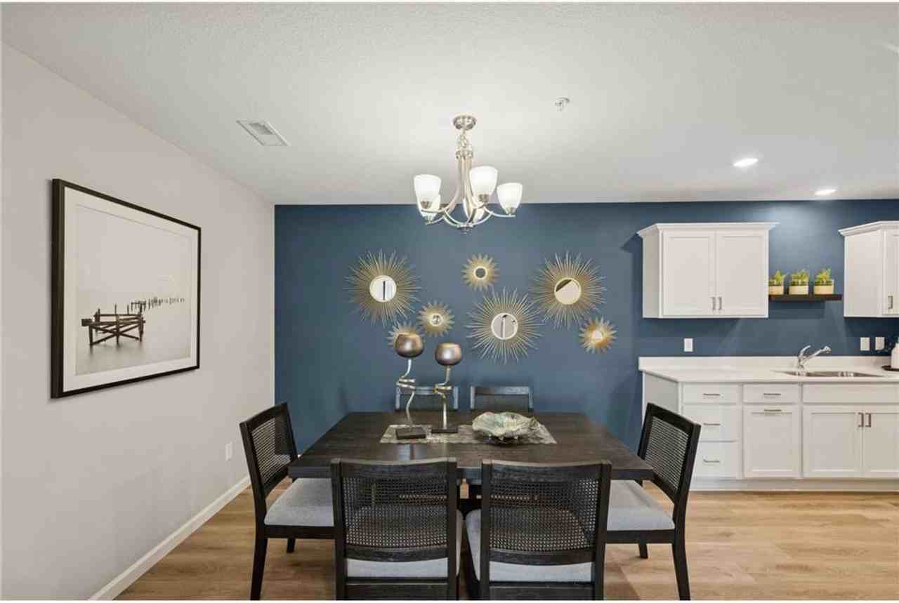 2121 Birch Ln - Photo 4 of 16