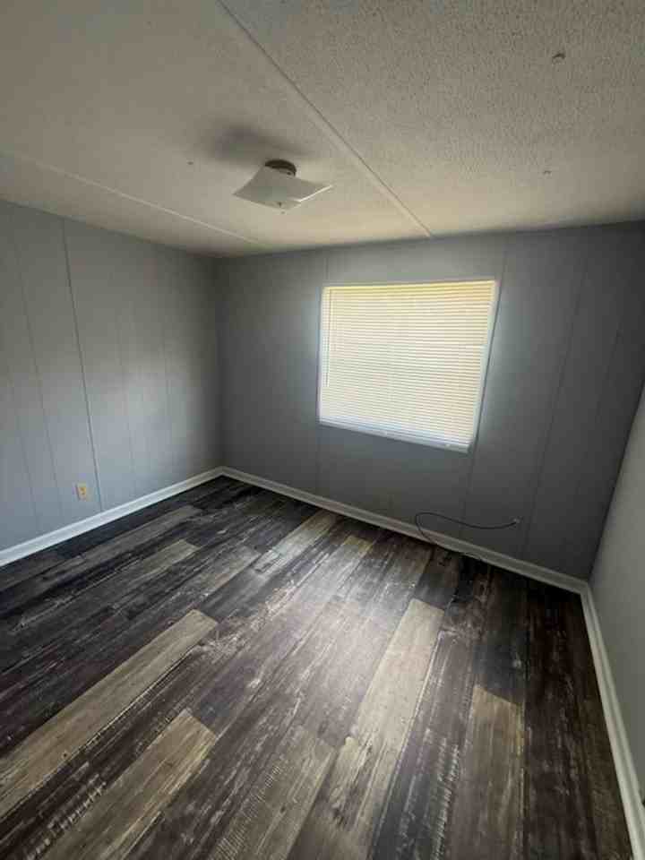127 W Strider St - Photo 5 of 6