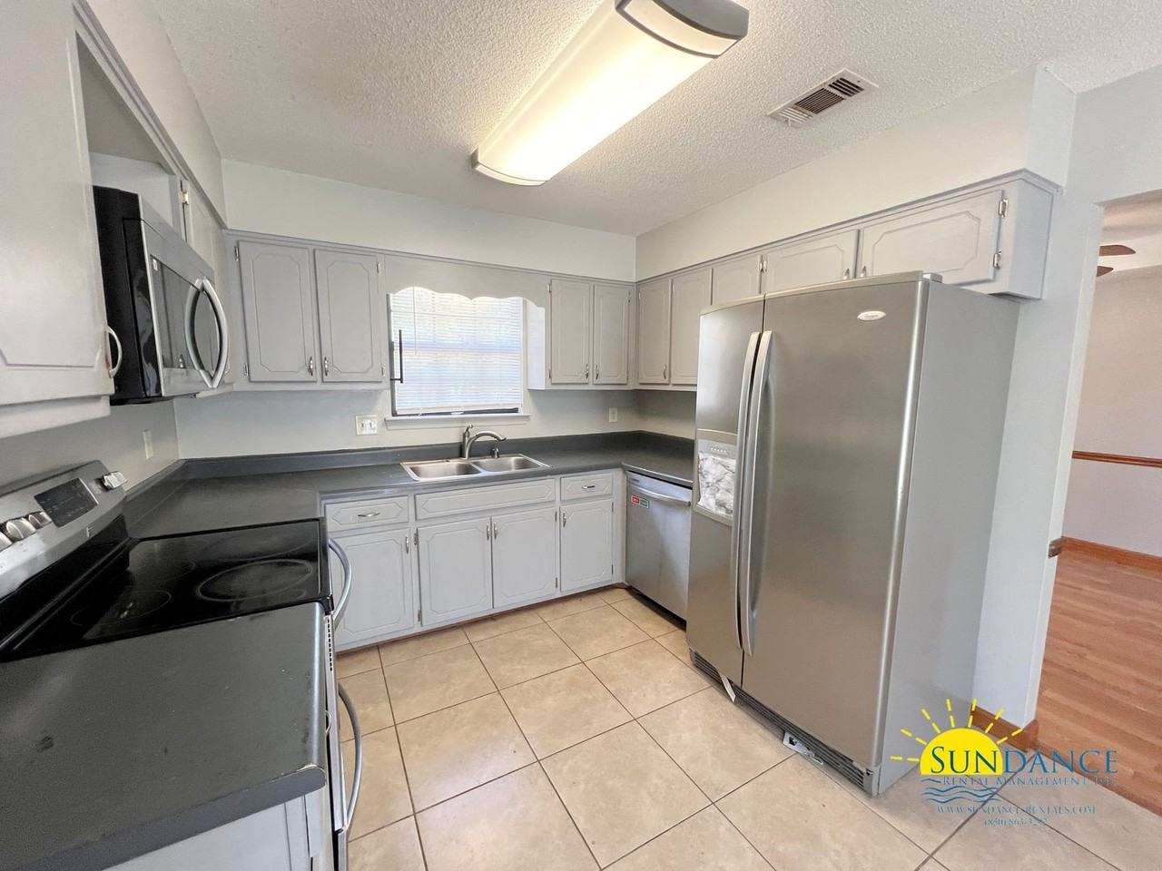 253 Grand Prix Dr - Photo 6 of 25