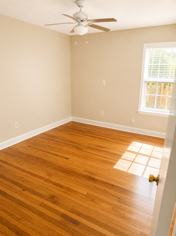 640 Woodbury Rd - Photo 7 of 8