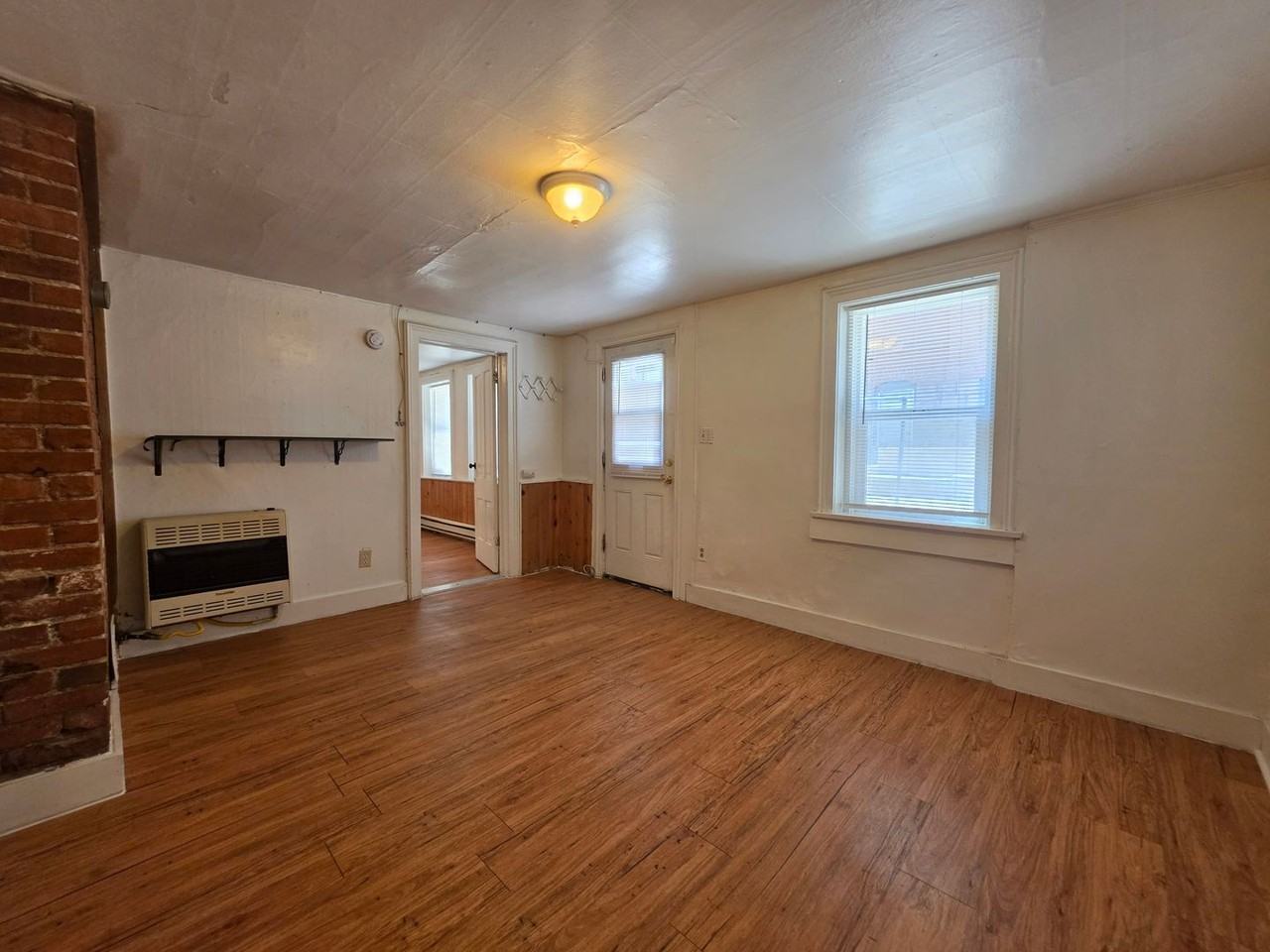 1038 14th St - Photo 5 of 11