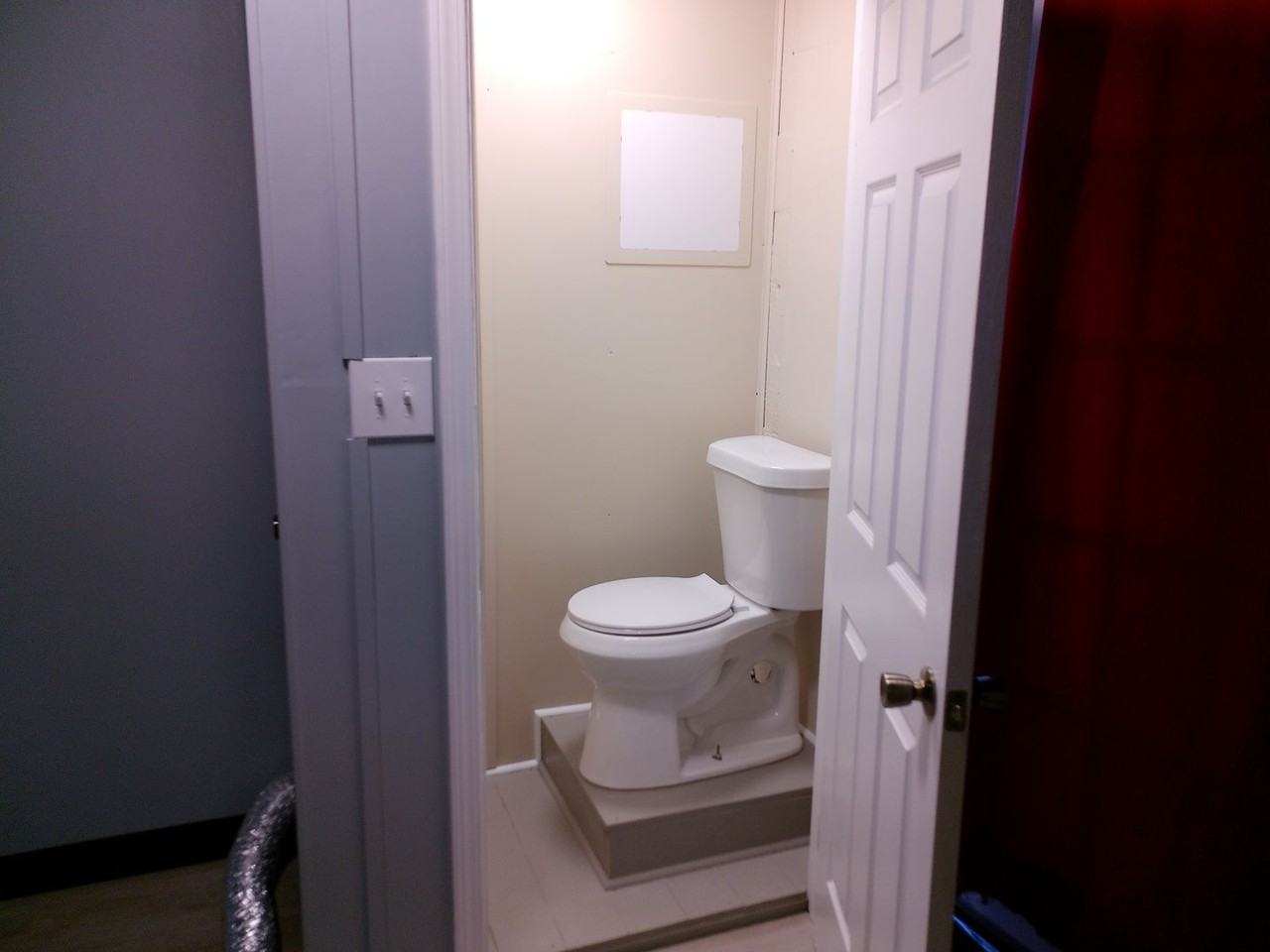 2706 Pine Ave - Photo 4 of 12