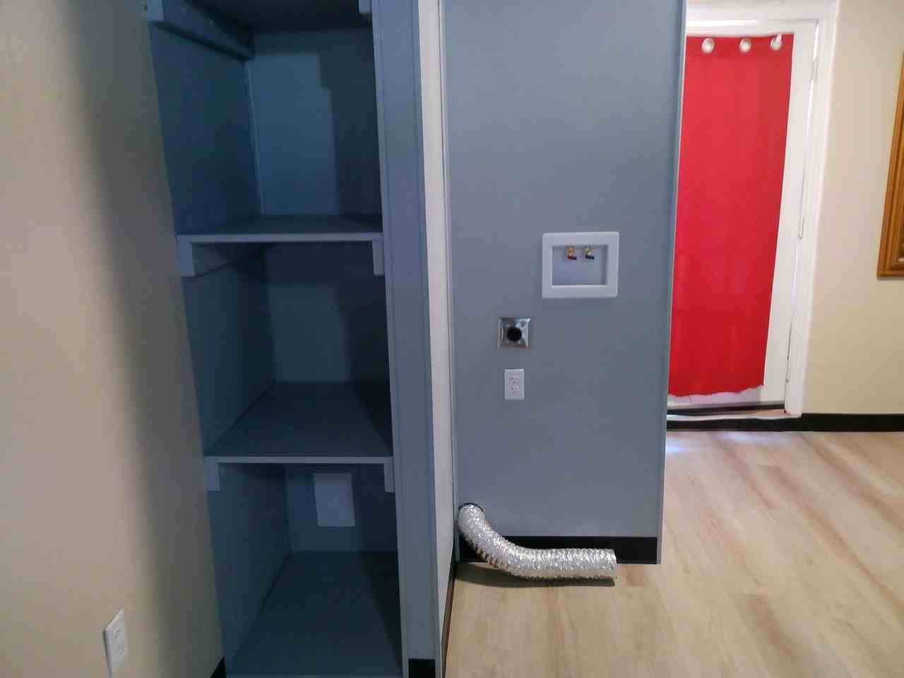 2706 Pine Ave - Photo 5 of 12