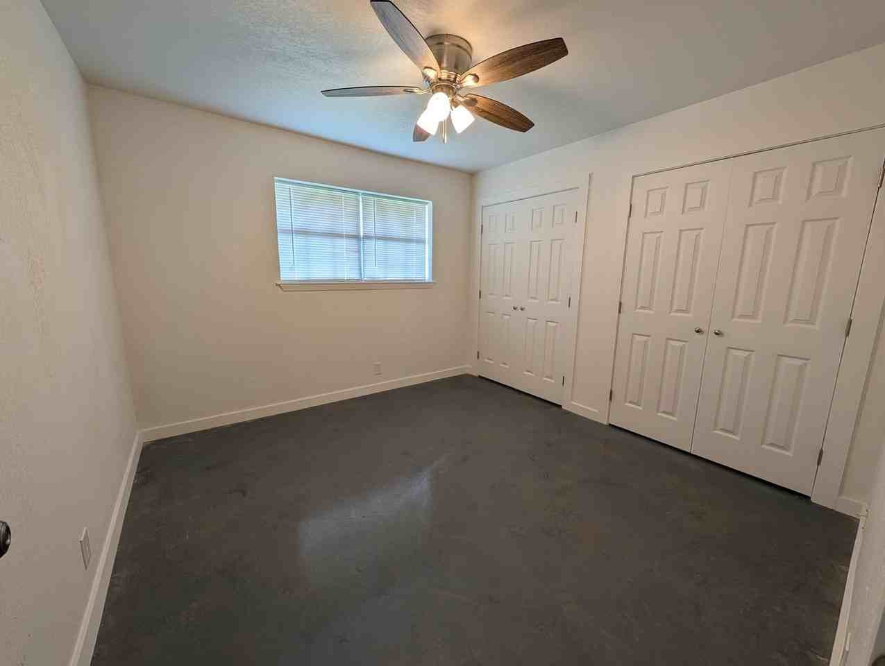 2400 Brookridge Dr #28 - Photo 3 of 6