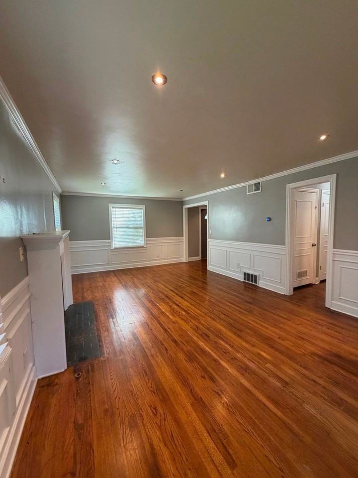 3400 N Virginia Ave - Photo 4 of 28
