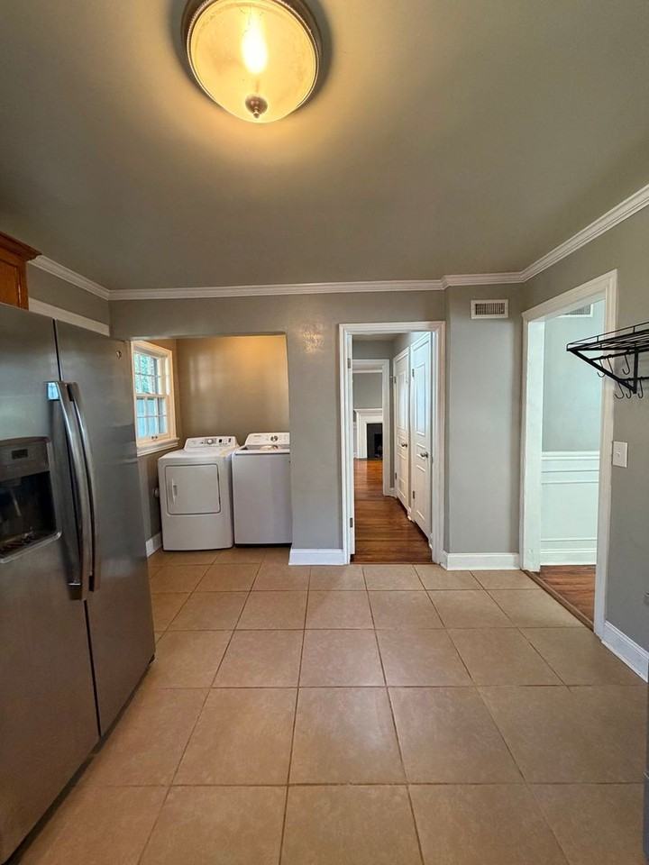3400 N Virginia Ave - Photo 6 of 28