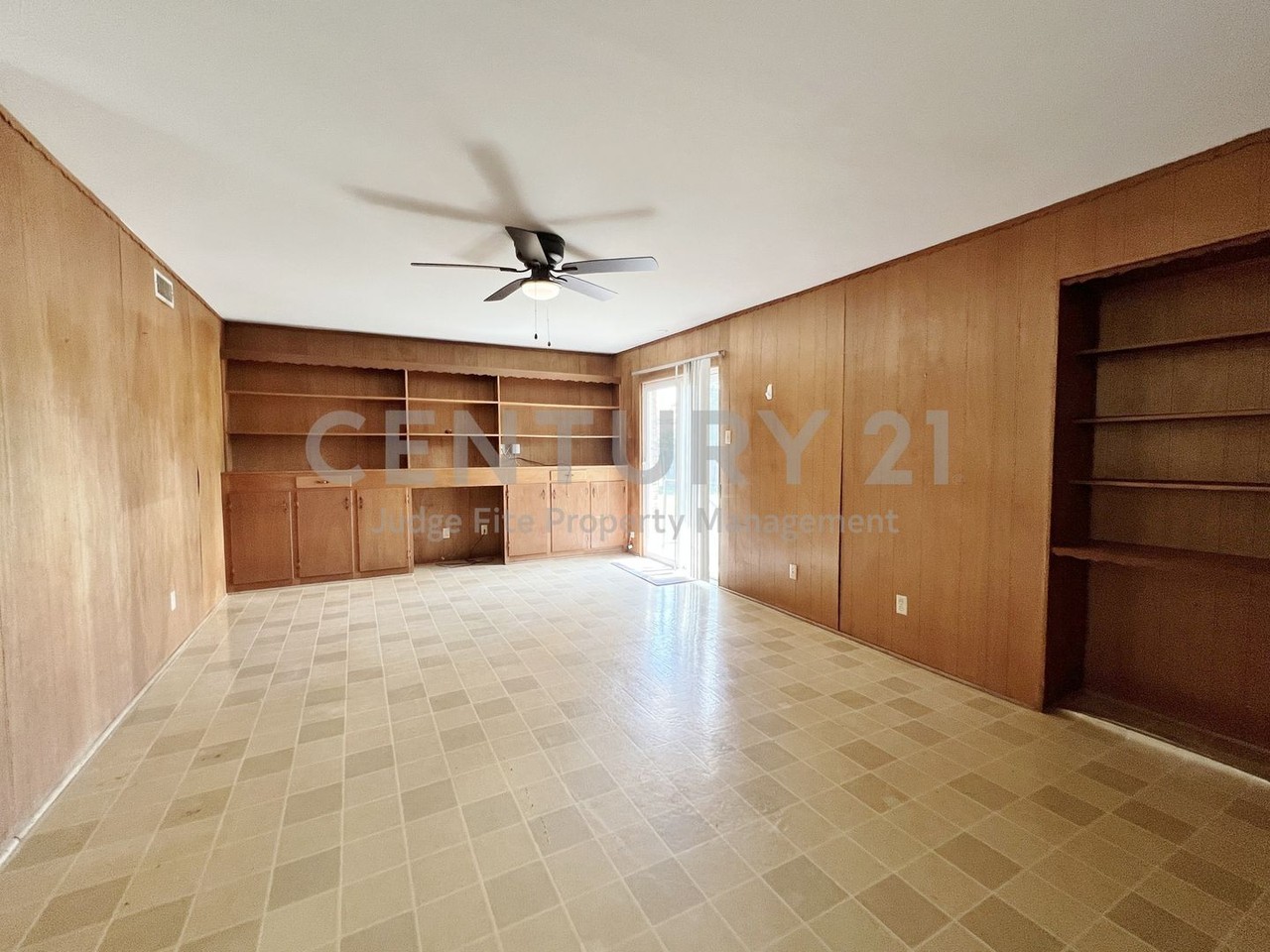 3641 Townsend Dr - Photo 5 of 15