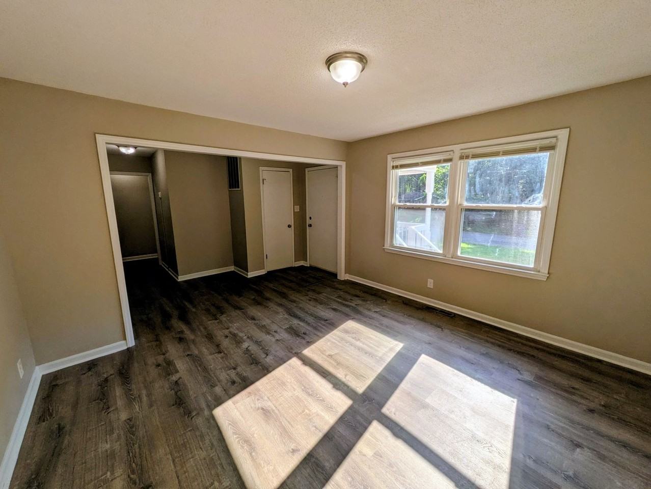 1755 Camden Rd - Photo 3 of 14