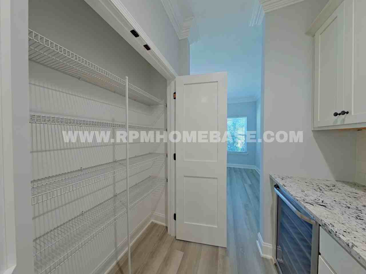 58 4th St - Photo 7 of 34